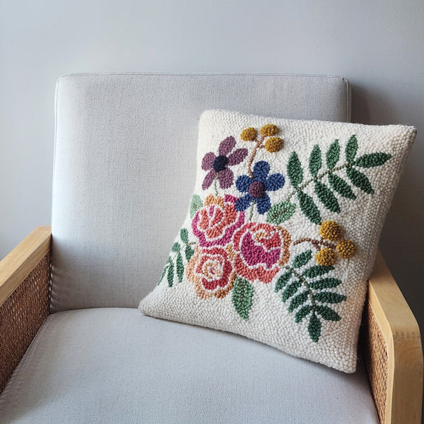 Flower Bouquet - 16" Pillow - PDF Pattern